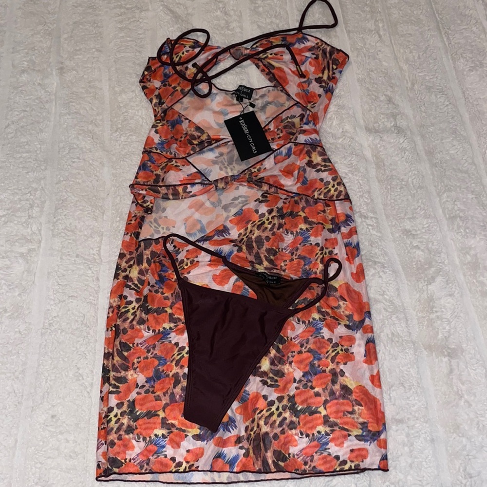 NWT CITY ON LOCK COVERUP SET-ORANGE MULTI PRINT